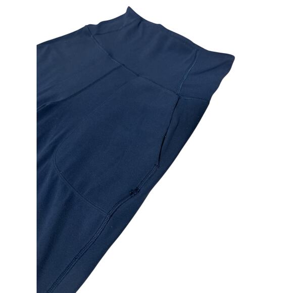 Lululemon Align Wide Leg High Rise Cropped Yoga Pants
Size 2 Navy Blue Pockets - Picture 2 of 4